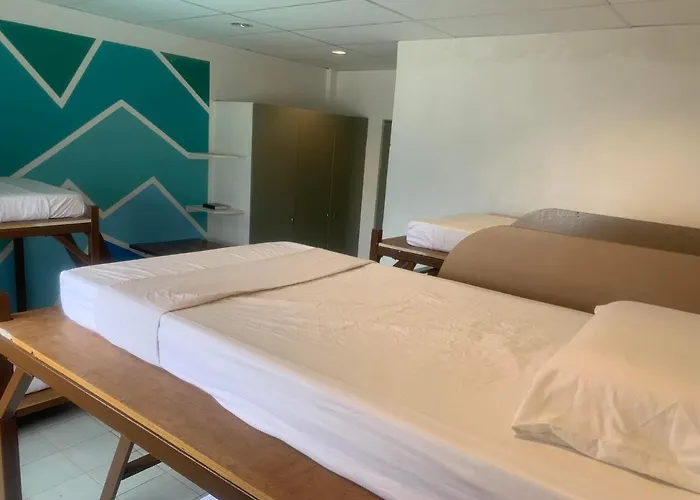Nacho Cebu Hostel Bulacao